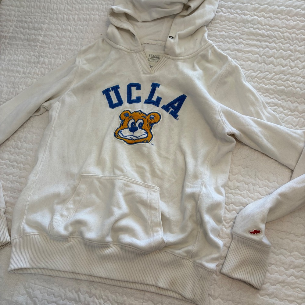 League Collegiate Outfitters UCLA Bruins Hoodie Cream White Joe Bruin Mascot M